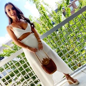 Meet your Posher, Oriana